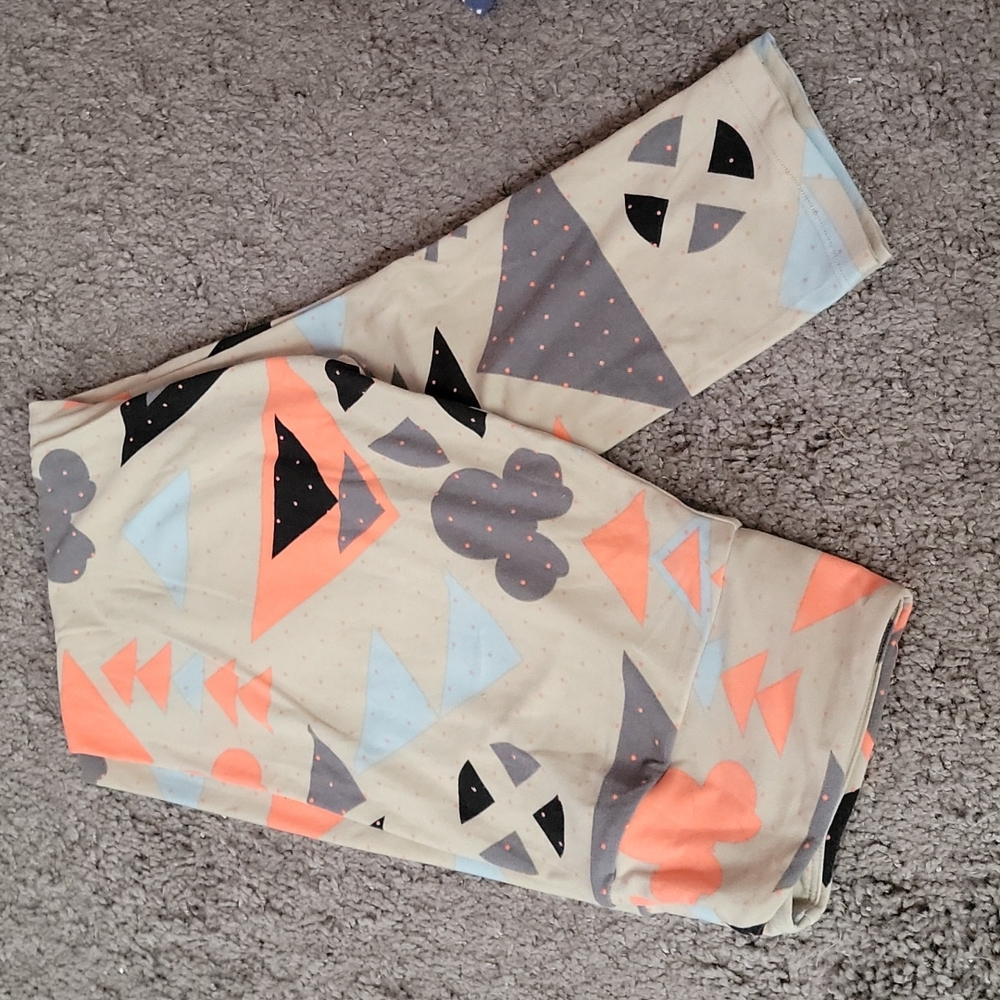 OS, lularoe leggings, disney